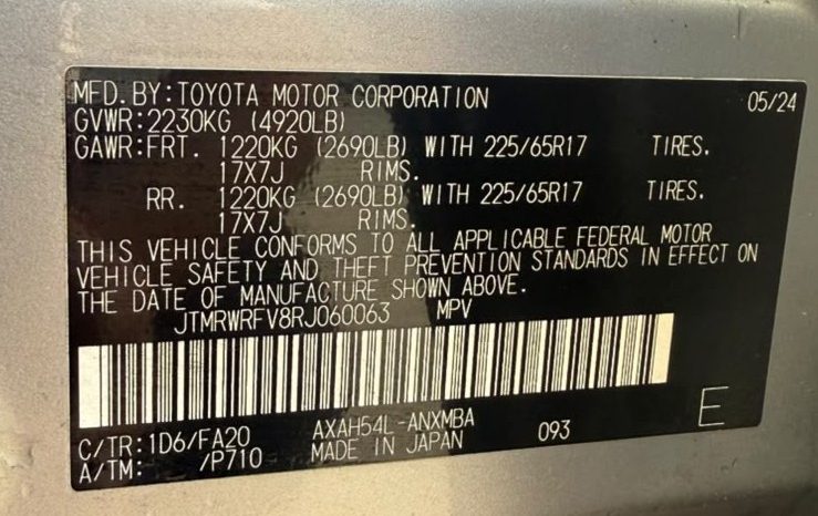 
								Toyota RAV4 full									