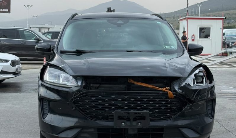 
								Ford Escape full									