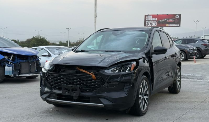 
								Ford Escape full									
