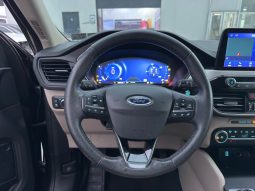 
										Ford Escape full									