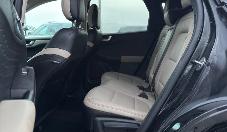
								Ford Escape full									