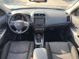 
										Mitsubishi Outlander Sport full									
