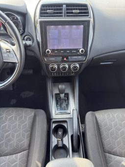 
										Mitsubishi Outlander Sport full									
