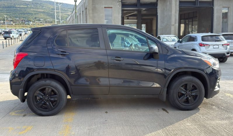 
								Chevrolet Trax full									
