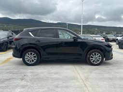 
										Mazda CX-5 full									