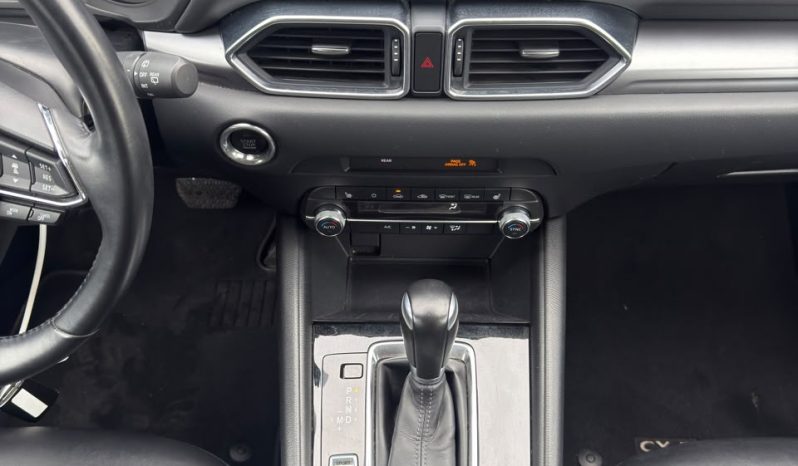 
								Mazda CX-5 full									