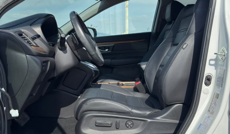 
								Honda CR-V full									