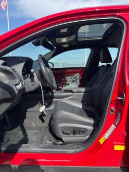 
										Lexus UX 250h full									