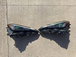 
										Lexus UX 250h full									