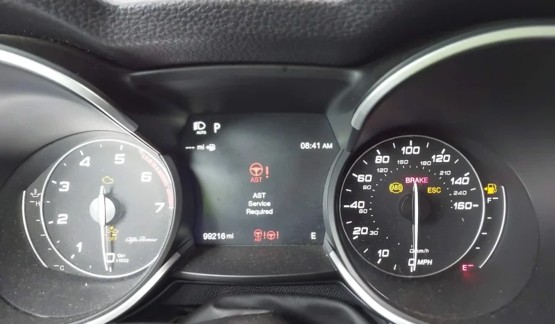 
								Alfa Romeo Stelvio full									