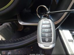 
										2021 Hyundai Elantra, Hybrid Limited full									