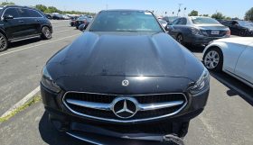 MERCEDES-BENZ  C 300