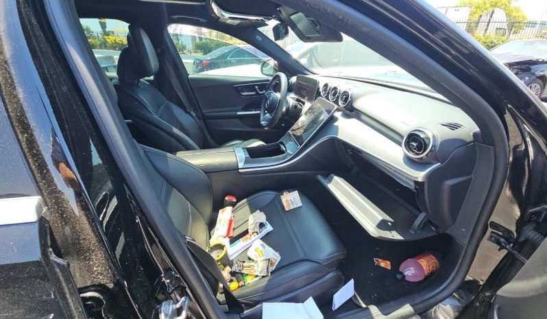 
								MERCEDES-BENZ  C 300 full									
