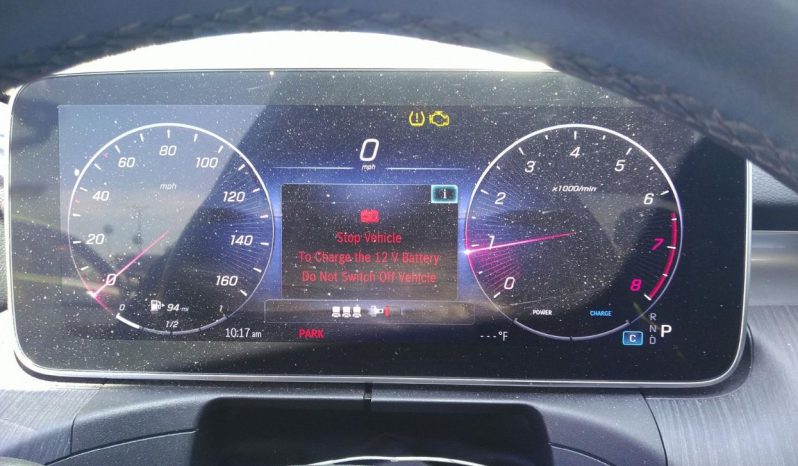 
								MERCEDES-BENZ  C 300 full									