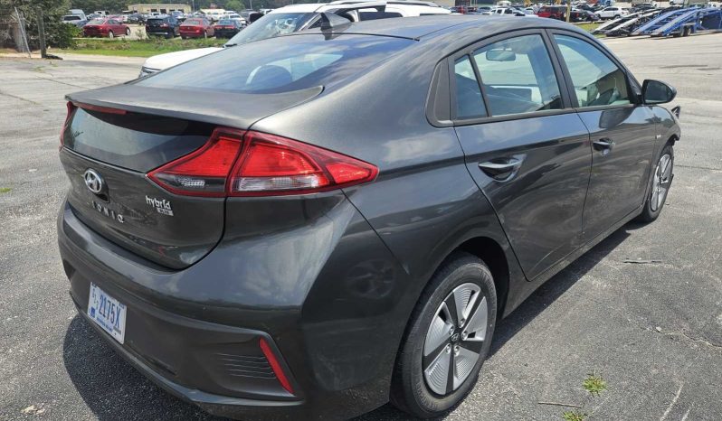 
								Hyundai Ioniq full									