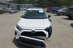 
										Toyota RAV4 full									