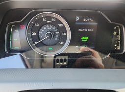 
										Hyundai Ioniq full									