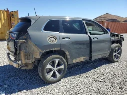 
										Jeep Cherokee full									
