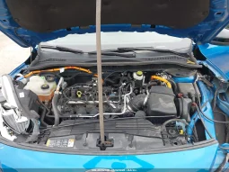 
										Ford Escape full									