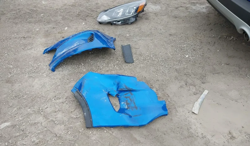 
								Ford Escape full									