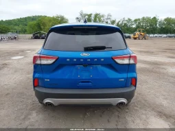 
										Ford Escape full									