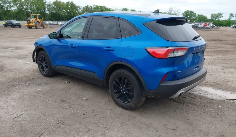 
								Ford Escape full									