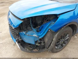 
										Ford Escape full									