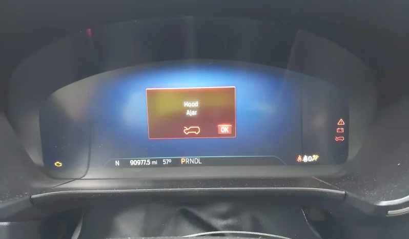 
								Ford Escape full									