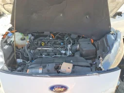 
										Ford Escape full									