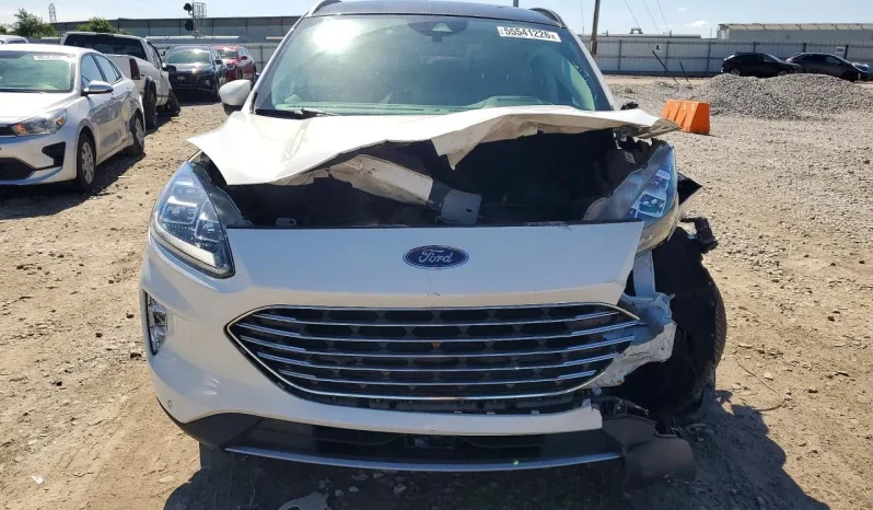 
								Ford Escape full									