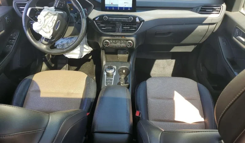 
								Ford Escape full									