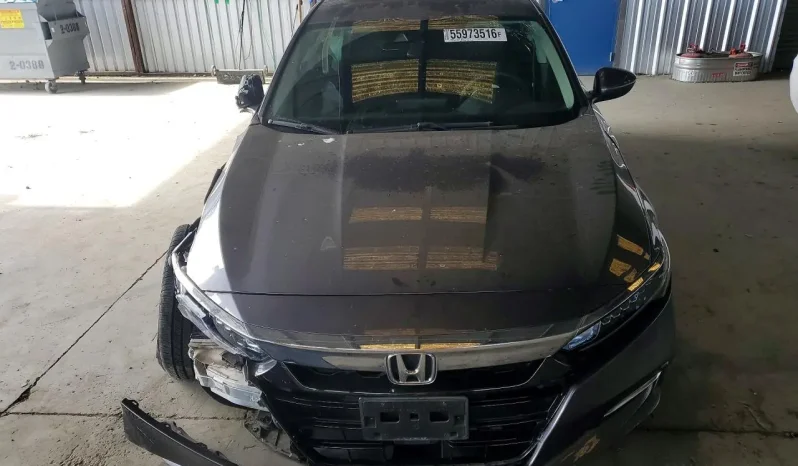 
								2020 Honda Accord full									