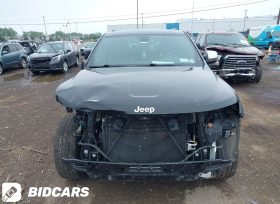 2021 Jeep Grand Cherokee, Limited 4X4