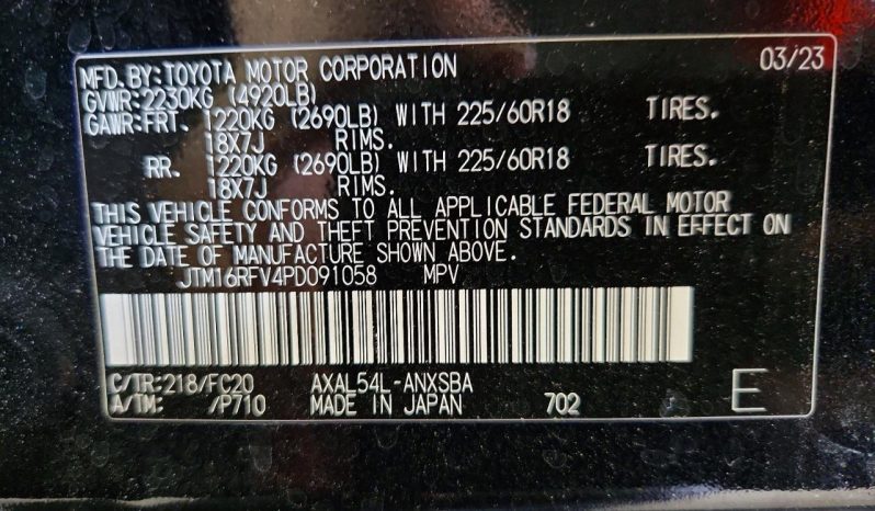 
								Toyota RAV4 full									