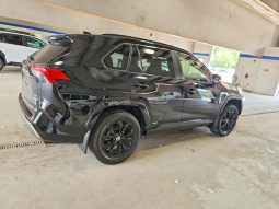 
										Toyota RAV4 full									