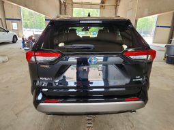 
										Toyota RAV4 full									