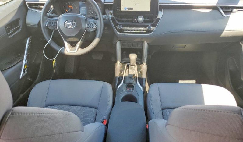 
								Toyota Corolla full									