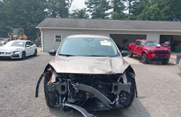 
										Ford Escape full									
