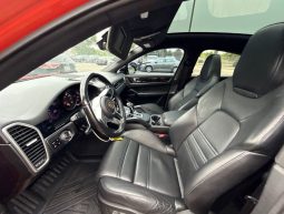 
										Porsche Cayenne Coupe full									