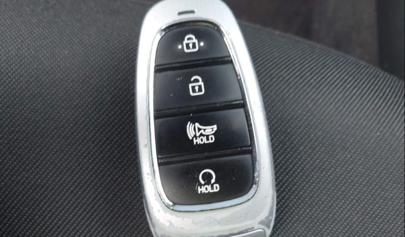 
								Hyundai Tucson full									