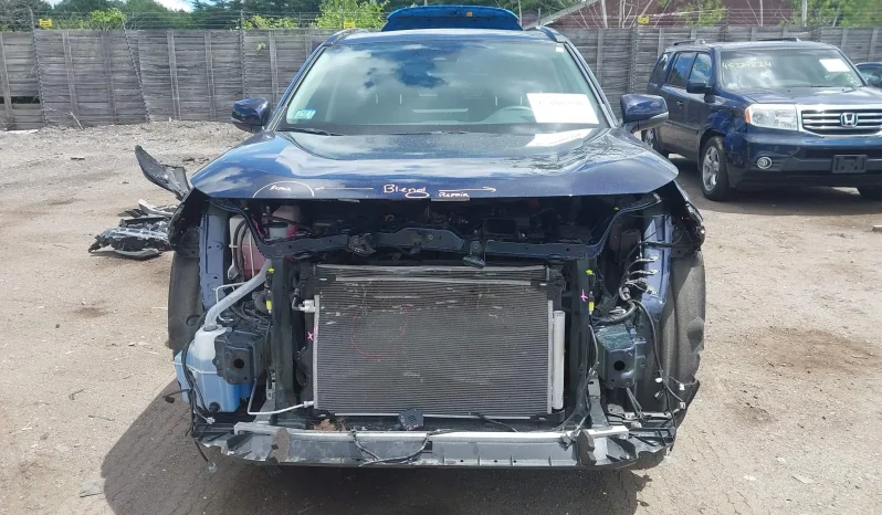 
								Toyota RAV4 Hybrid full									