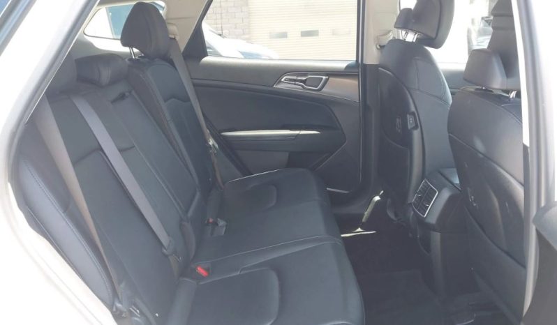 
								Kia Sportage EX full									