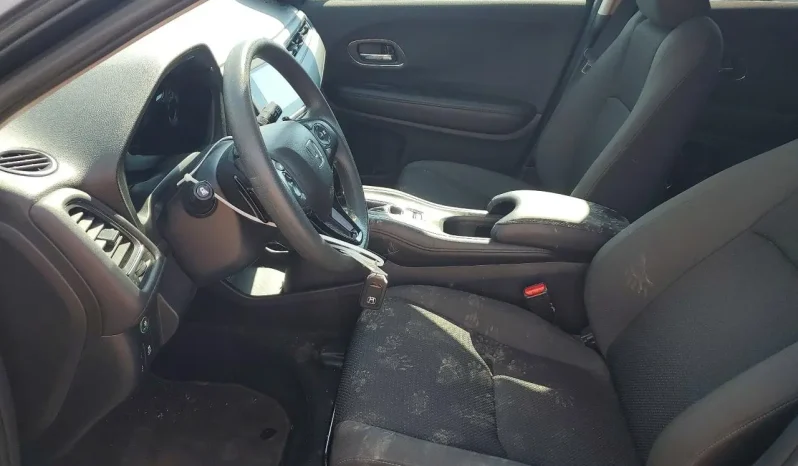 
								Honda HR-V full									