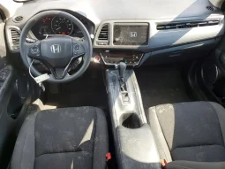 
										Honda HR-V full									