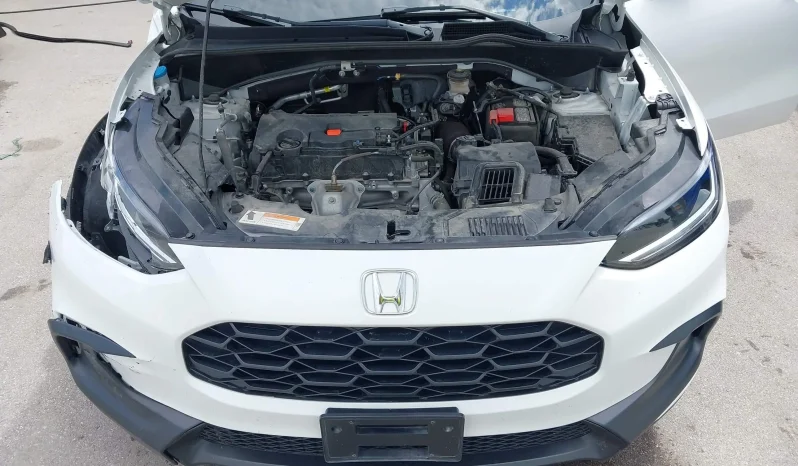 
								Honda HR-V full									