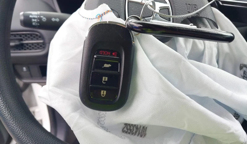 
								Honda HR-V full									