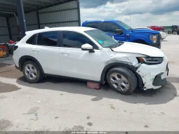 
										Honda HR-V full									