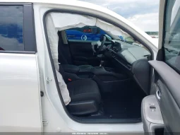 
										Honda HR-V full									