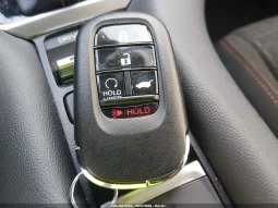 
										Honda HR-V full									
