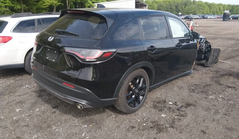 
								Honda HR-V full									